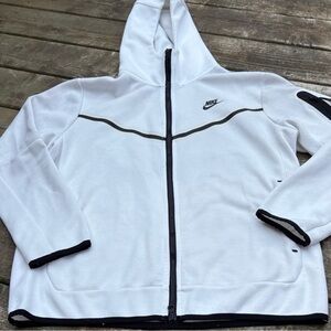 Nike Tech White and Black Hooded Jacket size L